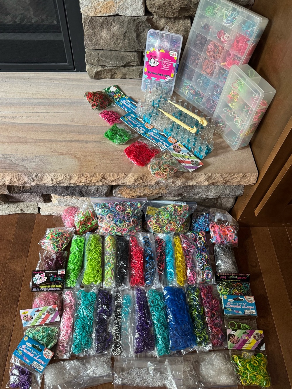 Rainbow Loom-Style Kids Craft Rubber Bands Kit - Multicolor (+2 bonus boxes)